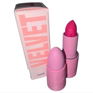Jeffree Star Velvet Trap Lipstick In HOT COMMODITY, NEW